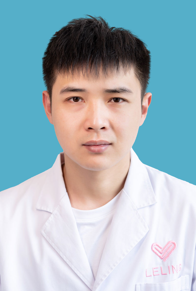 曹中文-执业助理医师.jpg